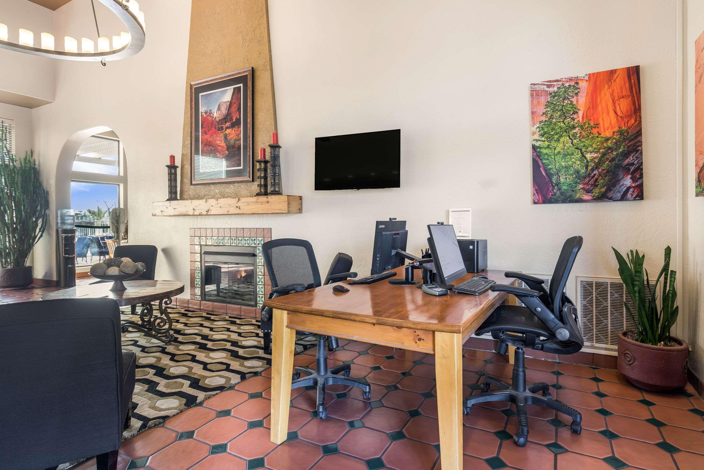 Clarion Suites St George - Convention Center Area St. George Ngoại thất bức ảnh